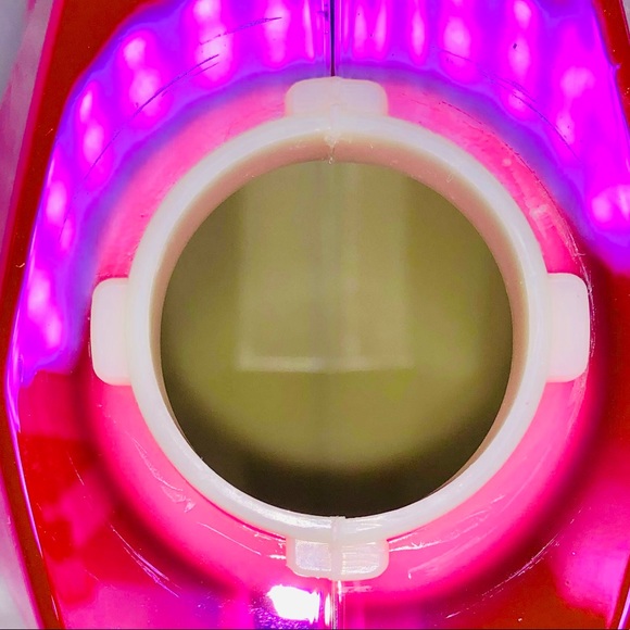 Barbie water bottle - Picture 4 of 9